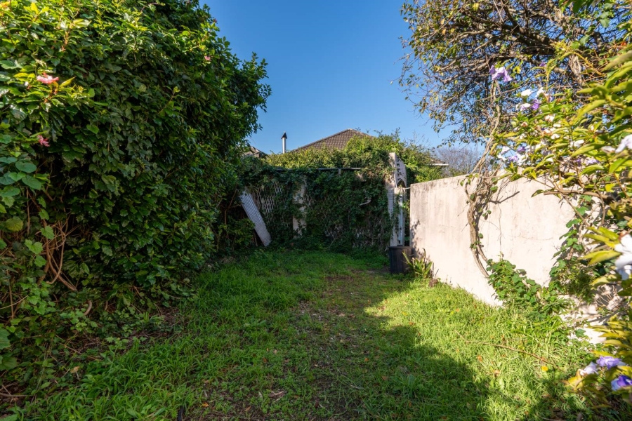 2 Bedroom Property for Sale in Newlands Western Cape